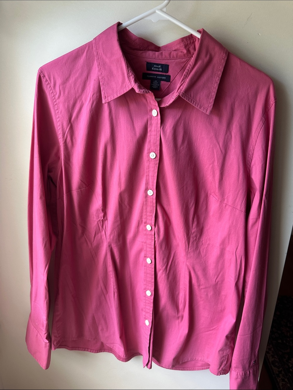 Tommy Hilfiger Bright Pink Long-Sleeve Button Down Shirt (stretch)